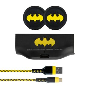 FR-TEC Pack Ricarica e Gioca Batman Xbox Series X/S - Impugnature con Logo Batman - Cavo USB-C Resistente e Colorato da 3m - Batteria Ricaricabile 1000Mah - Vari Colori